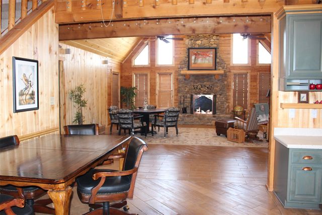 1147 RS County Road 3503, Emory, TX 75440
