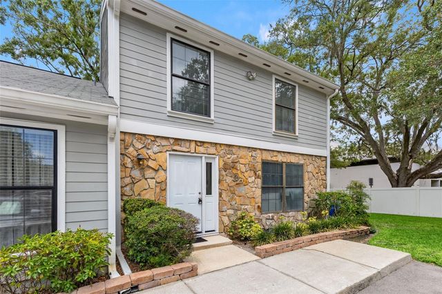 14809 WINDING CREEK COURT, Tampa, FL 33613