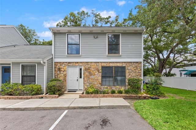 14809 WINDING CREEK COURT, Tampa, FL 33613