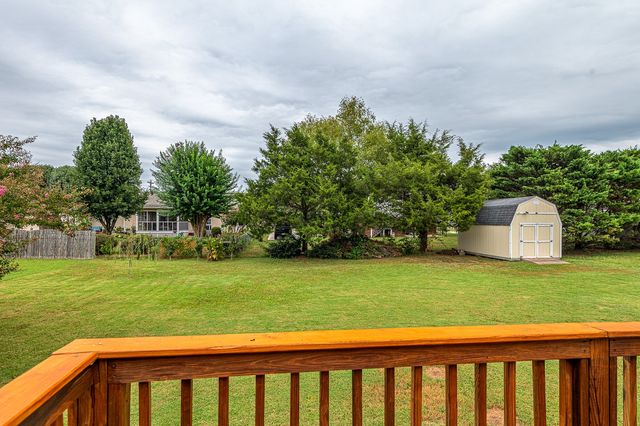 213 Thoroughbred Dr, NW, Cleveland, TN 37312