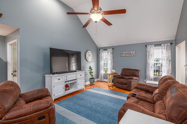 213 Thoroughbred Dr, NW, Cleveland, TN 37312