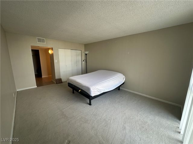 3930 University Center Drive 407, Las Vegas, NV 89119