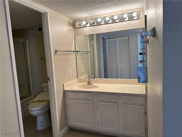 3930 University Center Drive 407, Las Vegas, NV 89119