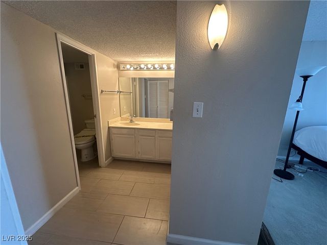 3930 University Center Drive 407, Las Vegas, NV 89119