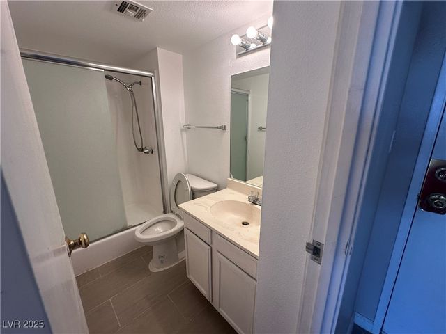 3930 University Center Drive 407, Las Vegas, NV 89119