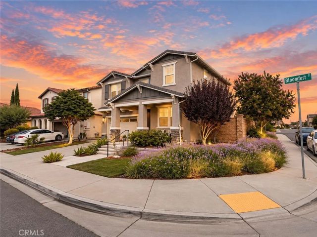 30826 Bloomfest, Murrieta, CA 92563