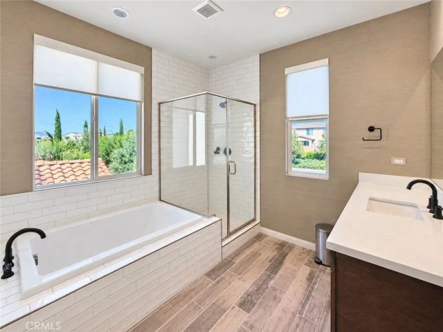 30826 Bloomfest, Murrieta, CA 92563