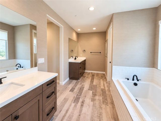 30826 Bloomfest, Murrieta, CA 92563