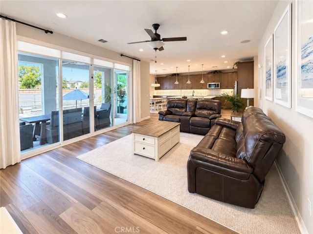 30826 Bloomfest, Murrieta, CA 92563