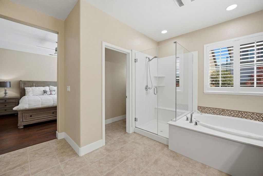 Image 19 of property listing at 1202 Sagardia Way, Gilroy, CA 95020