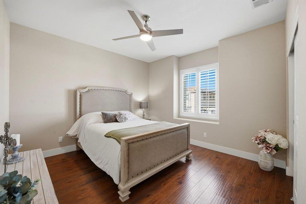 Image 22 of property listing at 1202 Sagardia Way, Gilroy, CA 95020