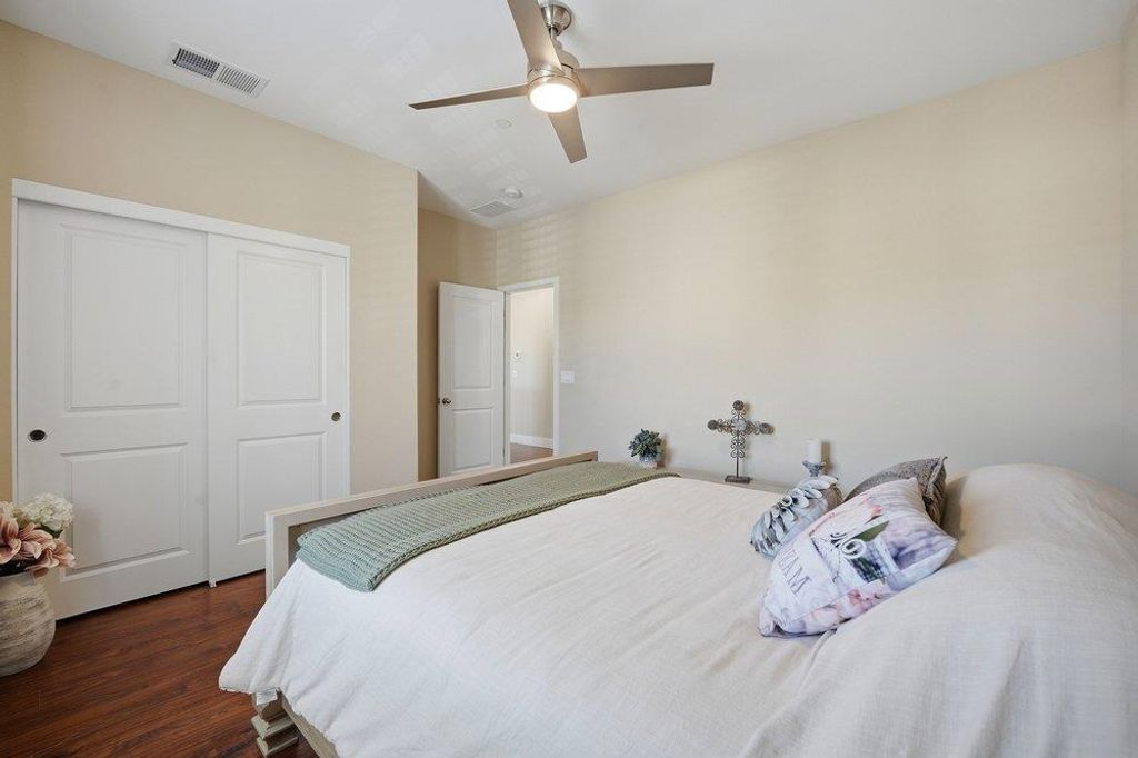 Image 23 of property listing at 1202 Sagardia Way, Gilroy, CA 95020