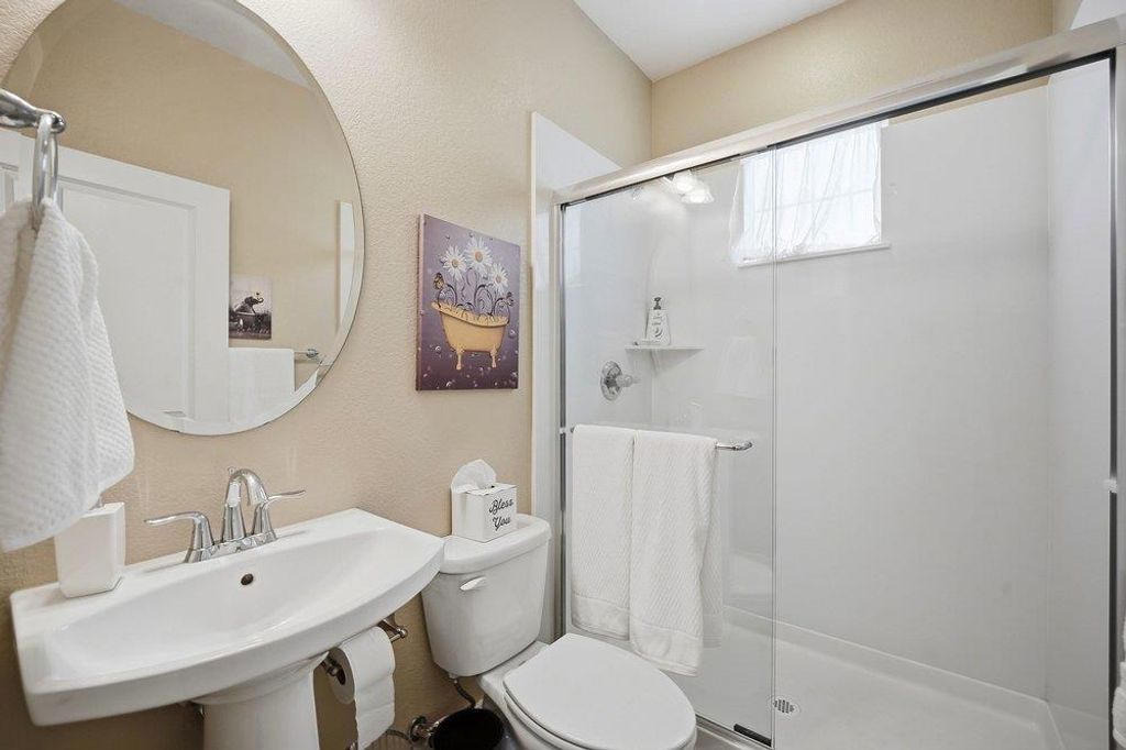 Image 6 of property listing at 1202 Sagardia Way, Gilroy, CA 95020
