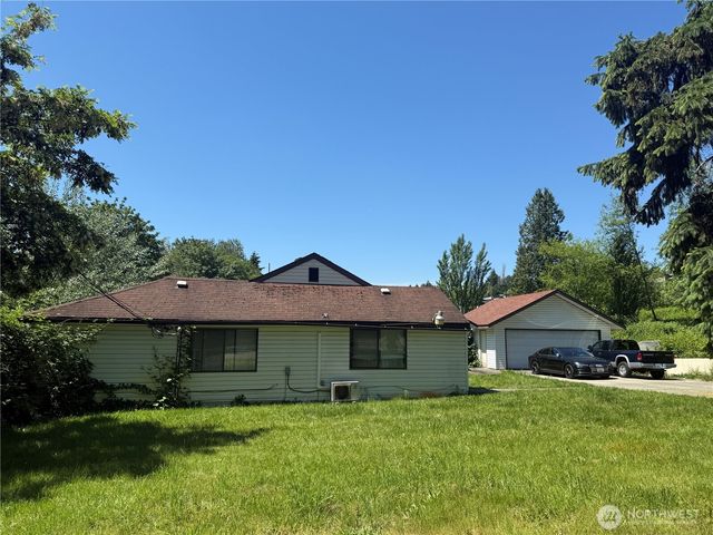 13223 84th Avenue S, Seattle, WA 98178