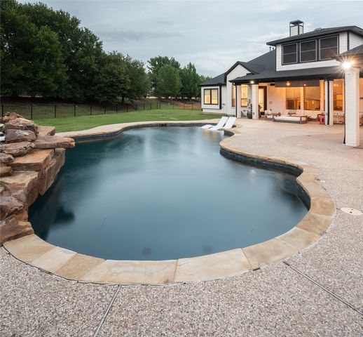 1650 Windmill Court, Lucas, TX 75002