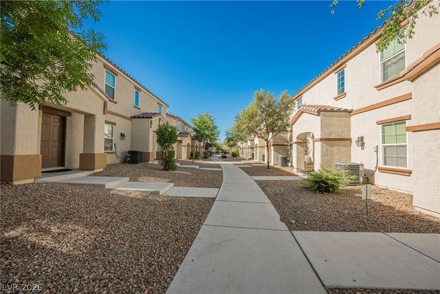 4574 Dover Straight Street, Las Vegas, NV 89115