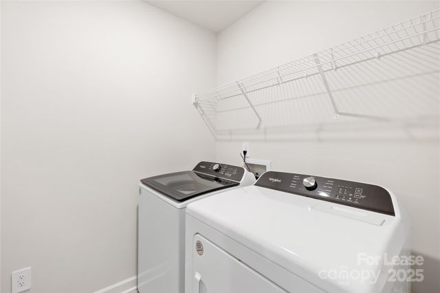4143 Summit Woods Drive, Charlotte, NC 28216