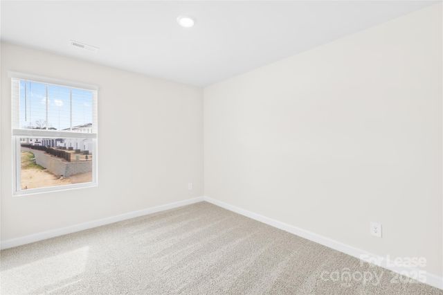 4143 Summit Woods Drive, Charlotte, NC 28216