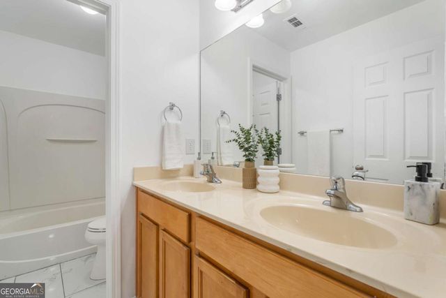 1214 Loowit Falls Court, Braselton, GA 30517