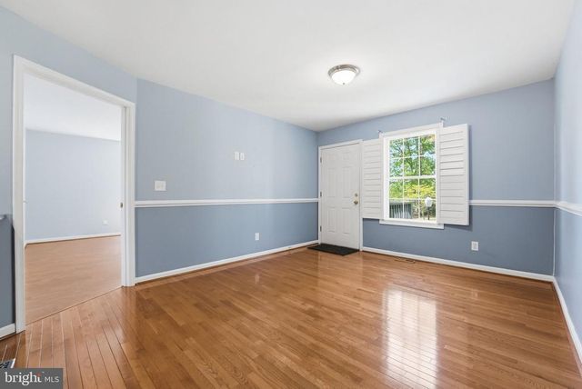 11057 EGGBORNSVILLE RD, Rixeyville, VA 22737