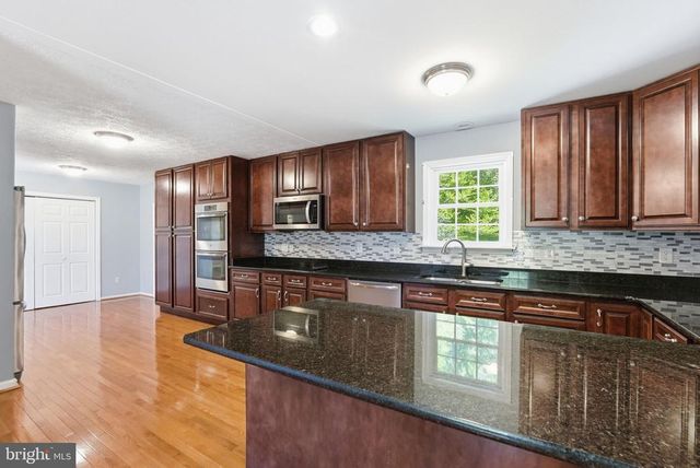 11057 EGGBORNSVILLE RD, Rixeyville, VA 22737