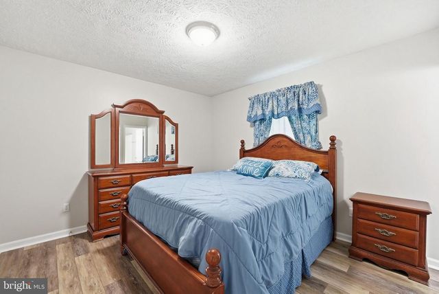 11057 EGGBORNSVILLE RD, Rixeyville, VA 22737