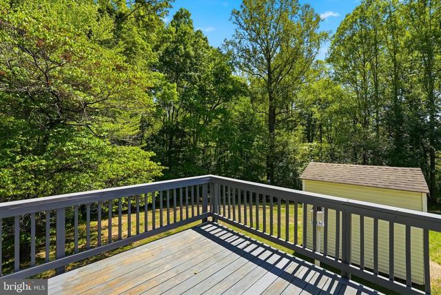 11057 EGGBORNSVILLE RD, Rixeyville, VA 22737
