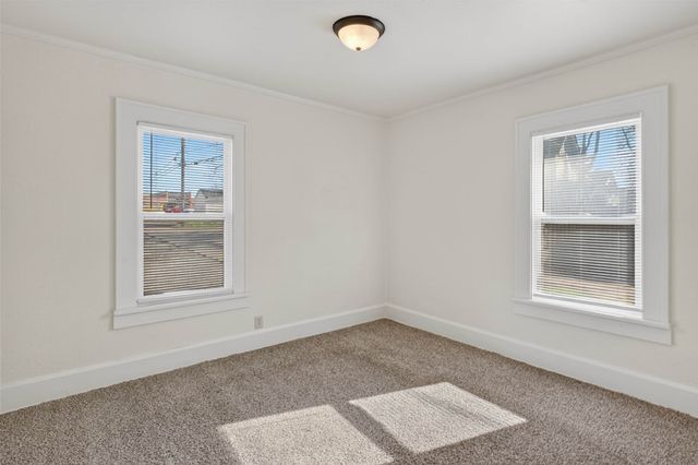 511 Ovid Avenue, Des Moines, IA 50313