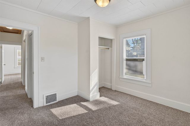 511 Ovid Avenue, Des Moines, IA 50313