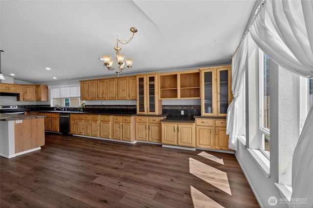 4122 S Airport Road, Port Angeles, WA 98363