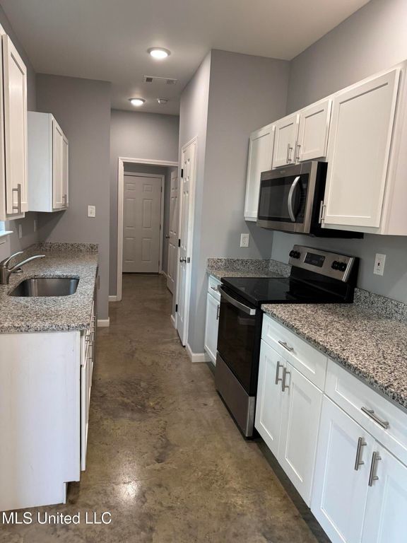 549 S Ridge Road, Sarah, MS 38665 — photo 3
