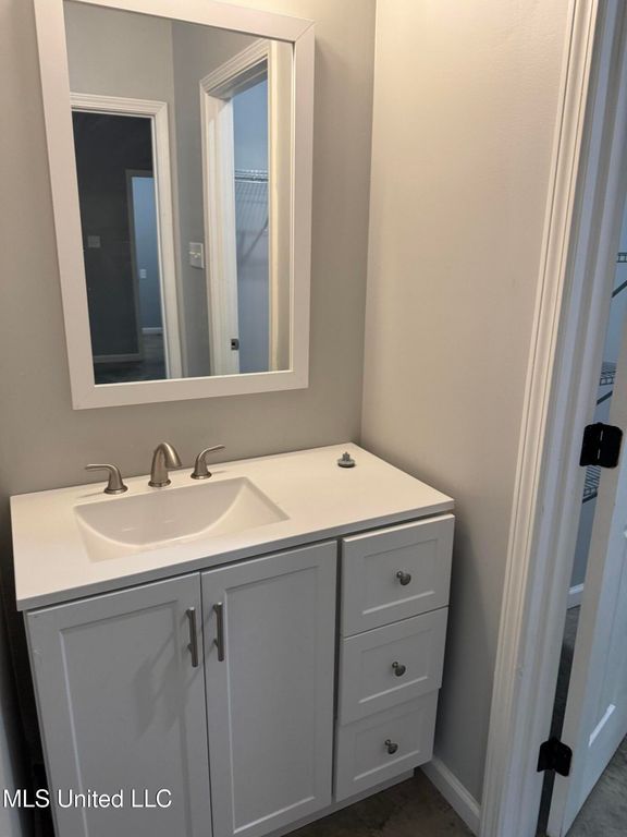 549 S Ridge Road, Sarah, MS 38665 — photo 5