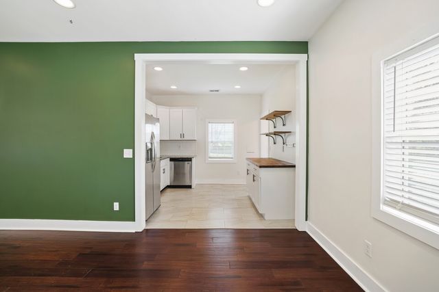 102 Shelby St, Old Hickory, TN 37138