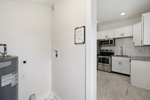 102 Shelby St, Old Hickory, TN 37138