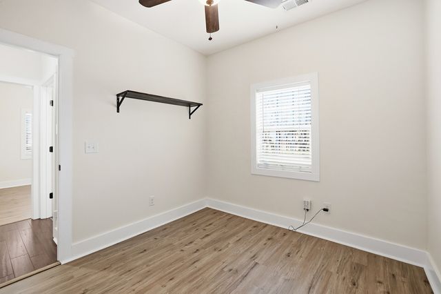 102 Shelby St, Old Hickory, TN 37138