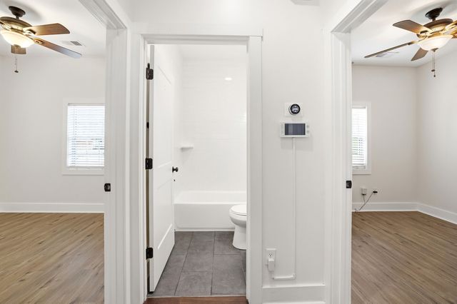 102 Shelby St, Old Hickory, TN 37138