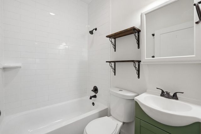 102 Shelby St, Old Hickory, TN 37138