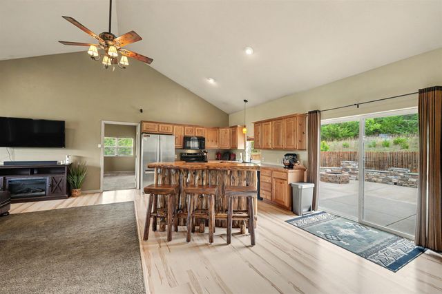 80 Ash, Bennington, KS 67422