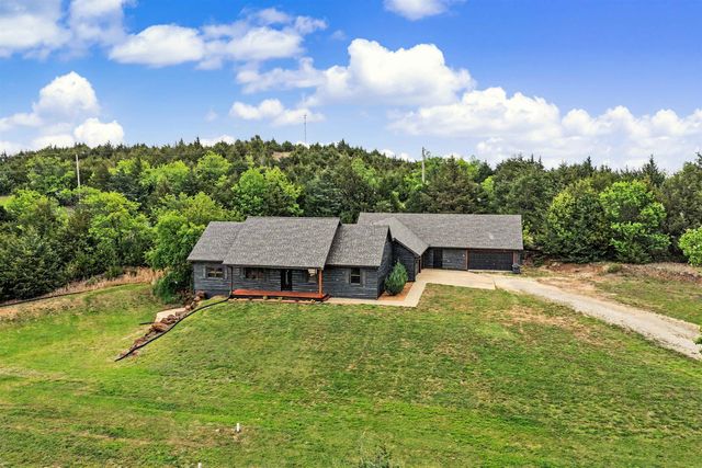 80 Ash, Bennington, KS 67422