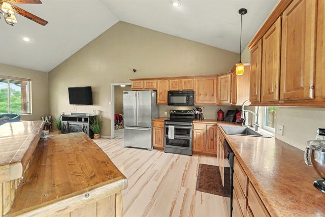 80 Ash, Bennington, KS 67422
