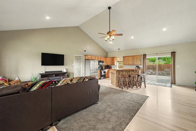 80 Ash, Bennington, KS 67422