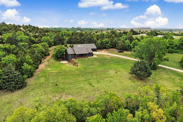 80 Ash, Bennington, KS 67422