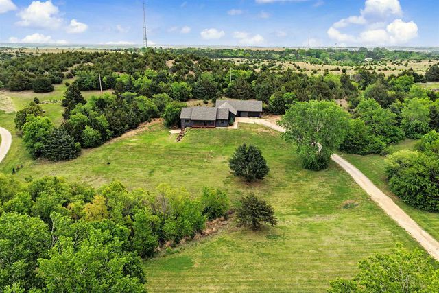 80 Ash, Bennington, KS 67422