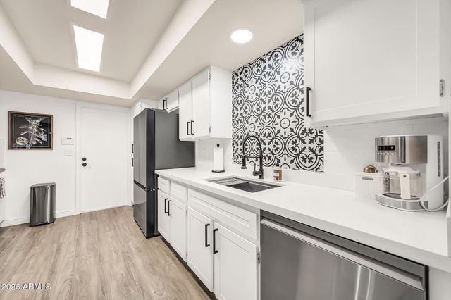26410 S NEW TOWN Drive, Sun Lakes, AZ 85248