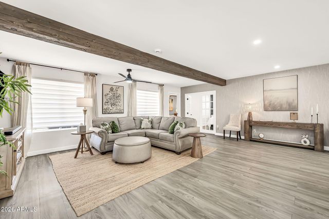 26410 S NEW TOWN Drive, Sun Lakes, AZ 85248