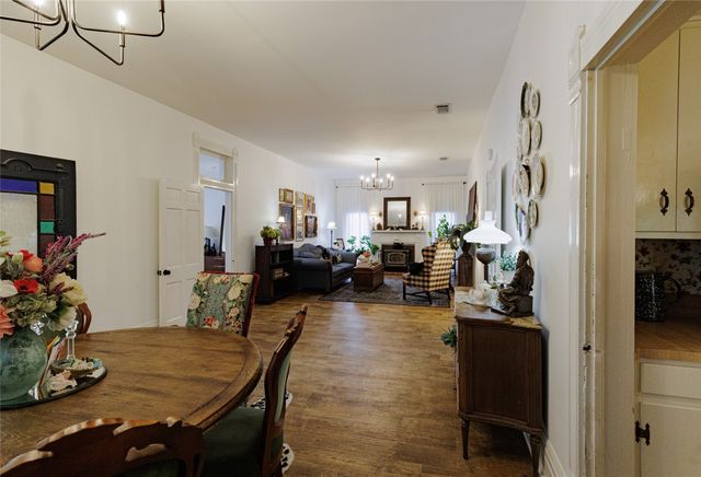 510 W Walnut Street, Decatur, TX 76234