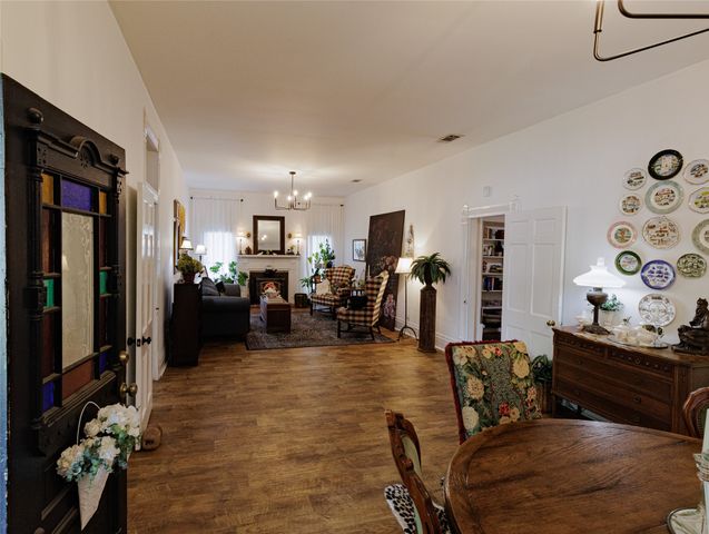 510 W Walnut Street, Decatur, TX 76234