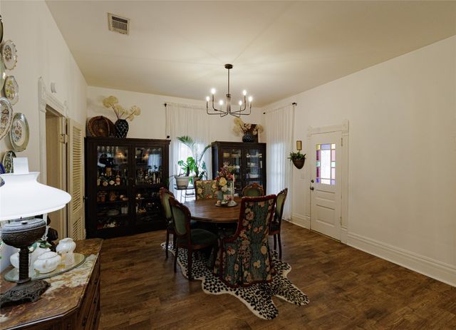 510 W Walnut Street, Decatur, TX 76234