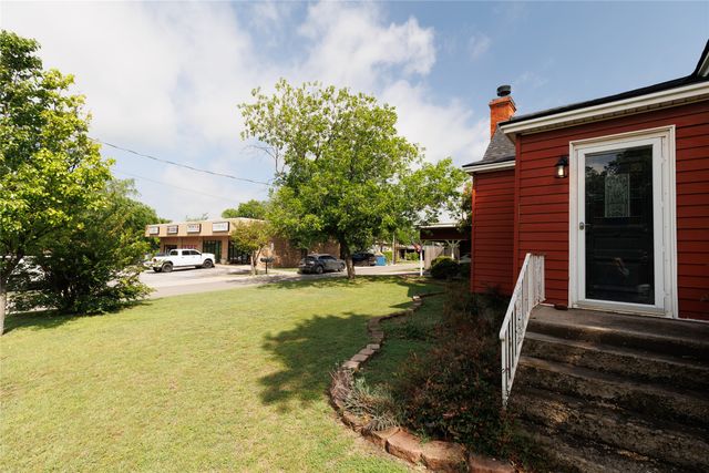 510 W Walnut Street, Decatur, TX 76234