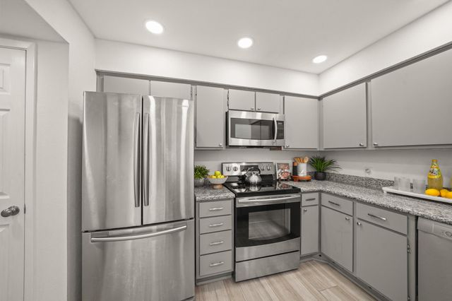 2611 Grants Lake Boulevard 213, Sugar Land, TX 77479